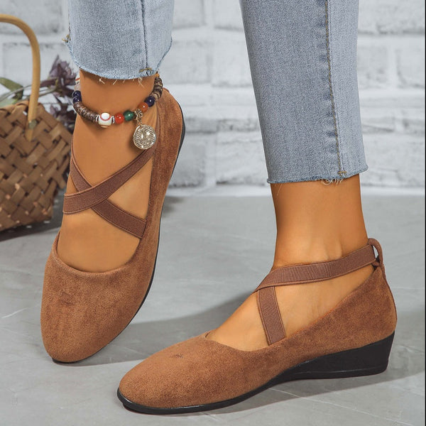 Camila | Low Wedge Elastic Strap Shoes